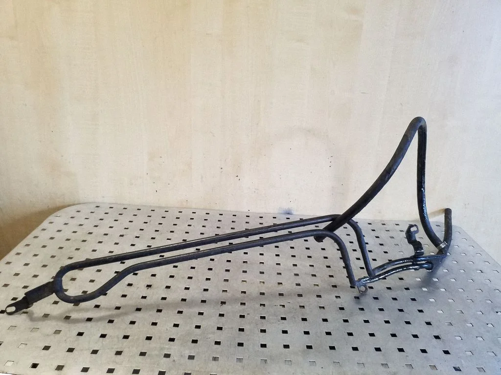 Roolivõimendi radiaator 4A0422885