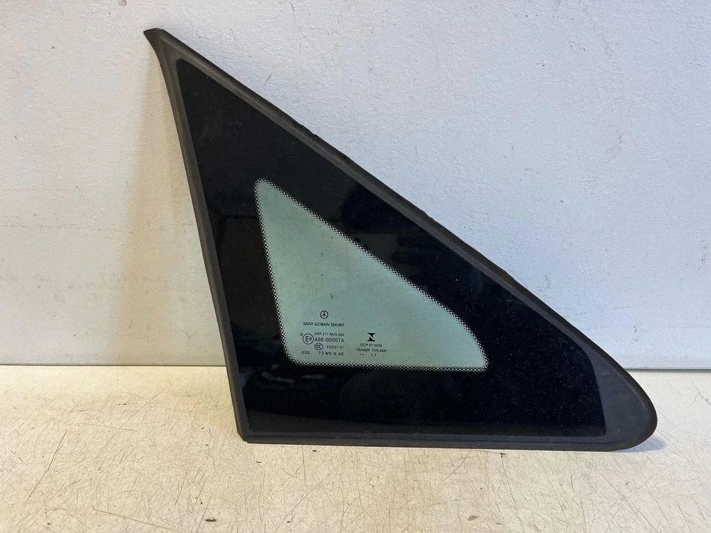 Front triangle window/glass – Mercedes-Benz Vito Viano W447 (2014-)