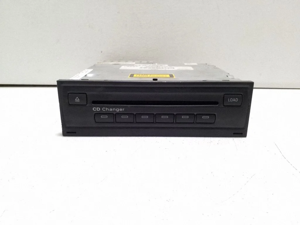 Zmieniarka CD/DVD 4E0035111A – Audi A6 Allroad C6 (2006-2011)