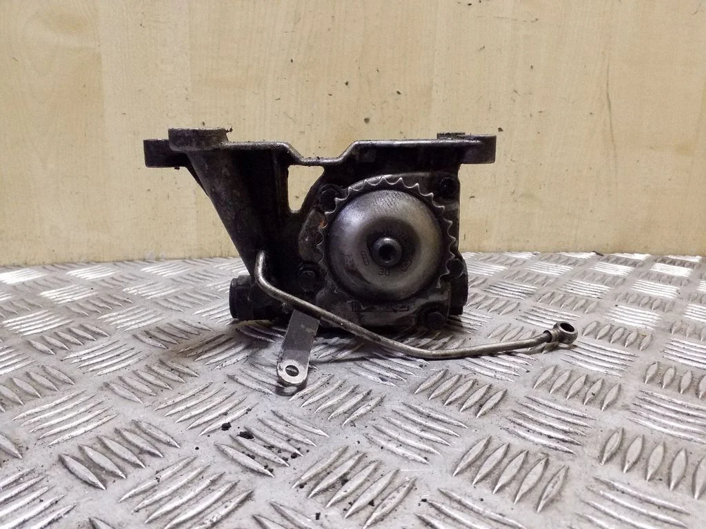Oil pump 059115105G