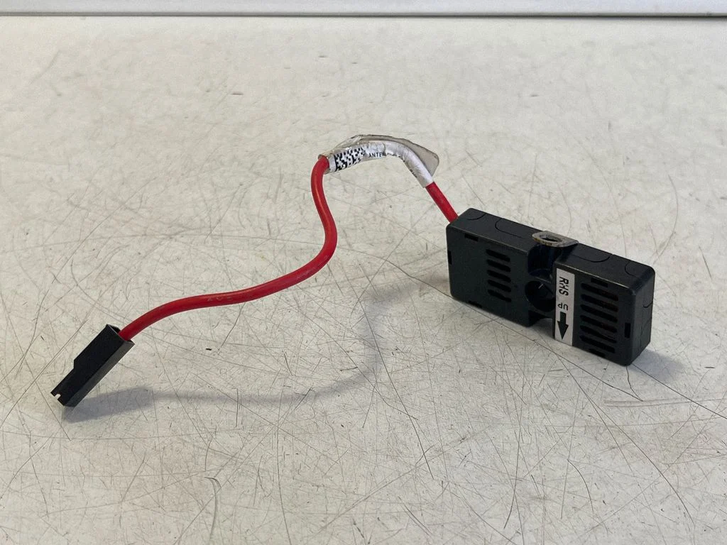 Filtras antenos