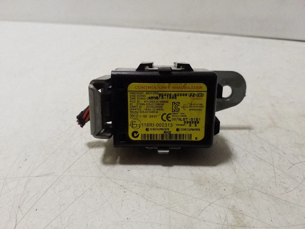 Immobilizer control unit/module 95420B2500