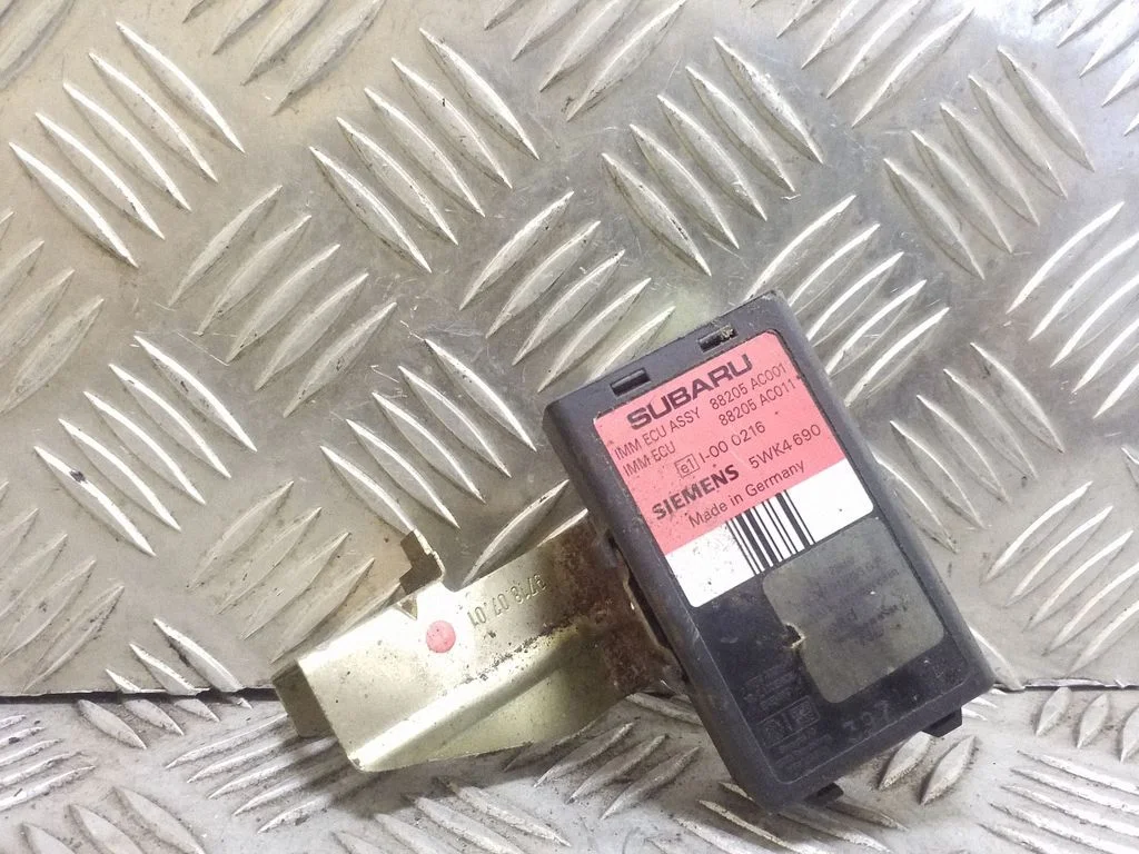 Sterownik immobilizera 88205AC001