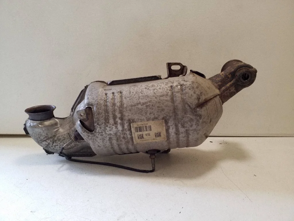 Catalyst/FAP/DPF particulate filter 9823467180