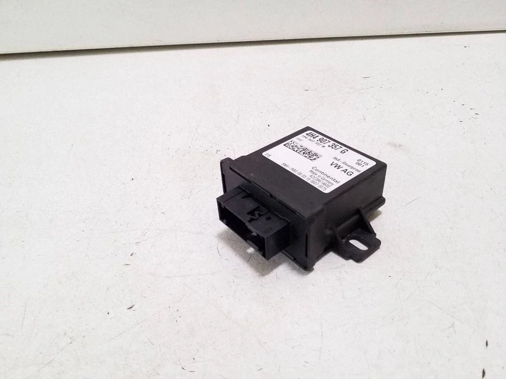 Light module LCM 4H4907357G