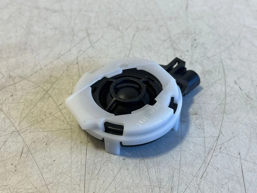 Front door high frequency speaker 8W0035399A