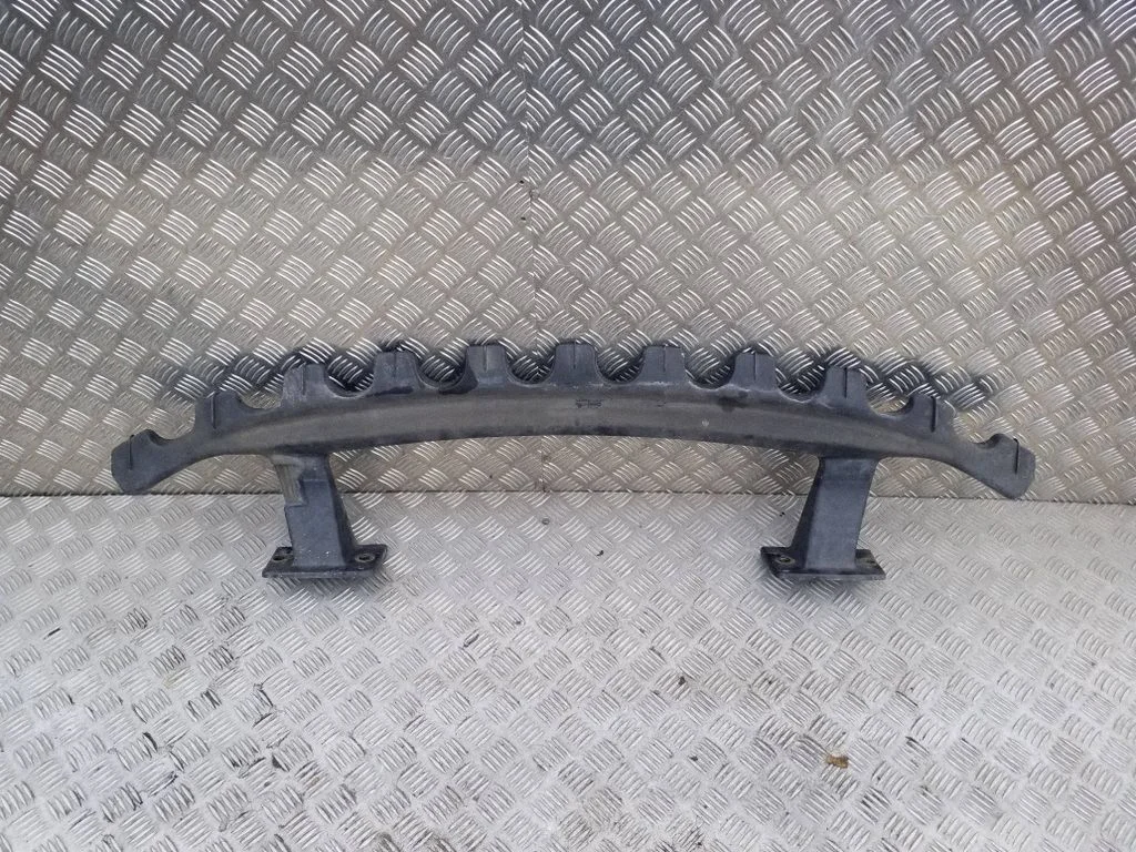 Front bumper support beam 105683700C – Tesla Model S (2012-)