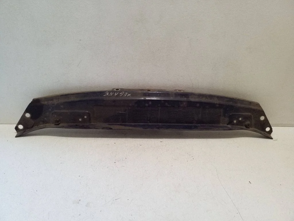 Top upper radiator support slam panel – Renault Megane I (1995-2002)