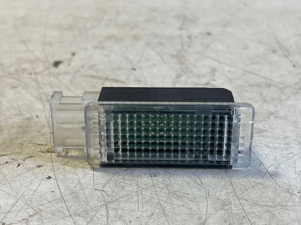 Muu salongituli 5G0947409