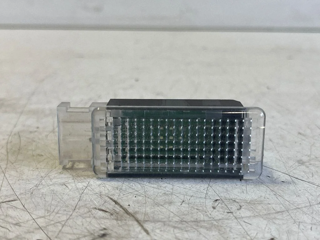 Muu salongituli 5G0947409