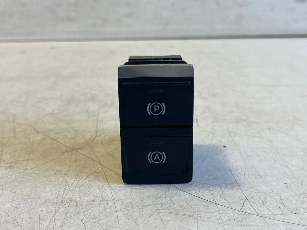 Käsipiduri lüliti 83A927225C