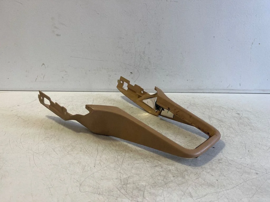 Muu keskkonsooli (tunneli) osa 7P5864375