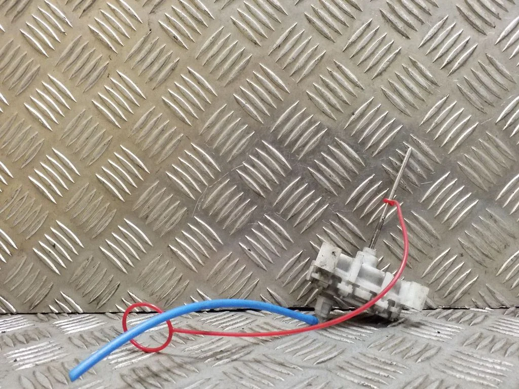 Centrinio užrakto vakuuminė pompa