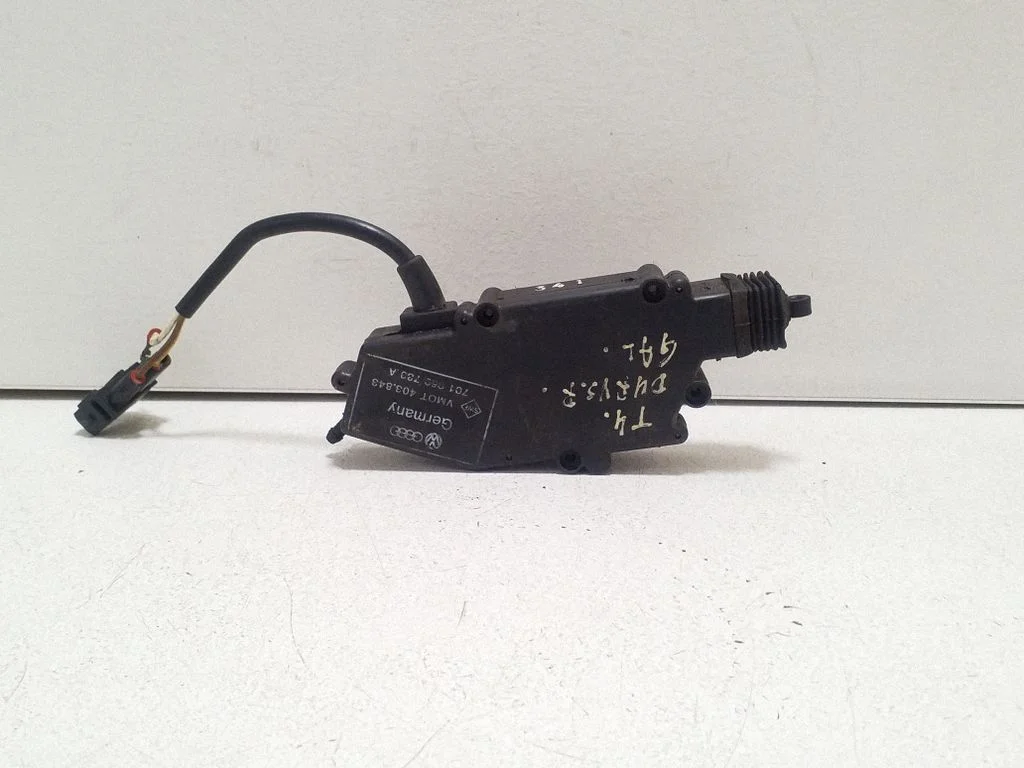 Central locking motor 701959783A