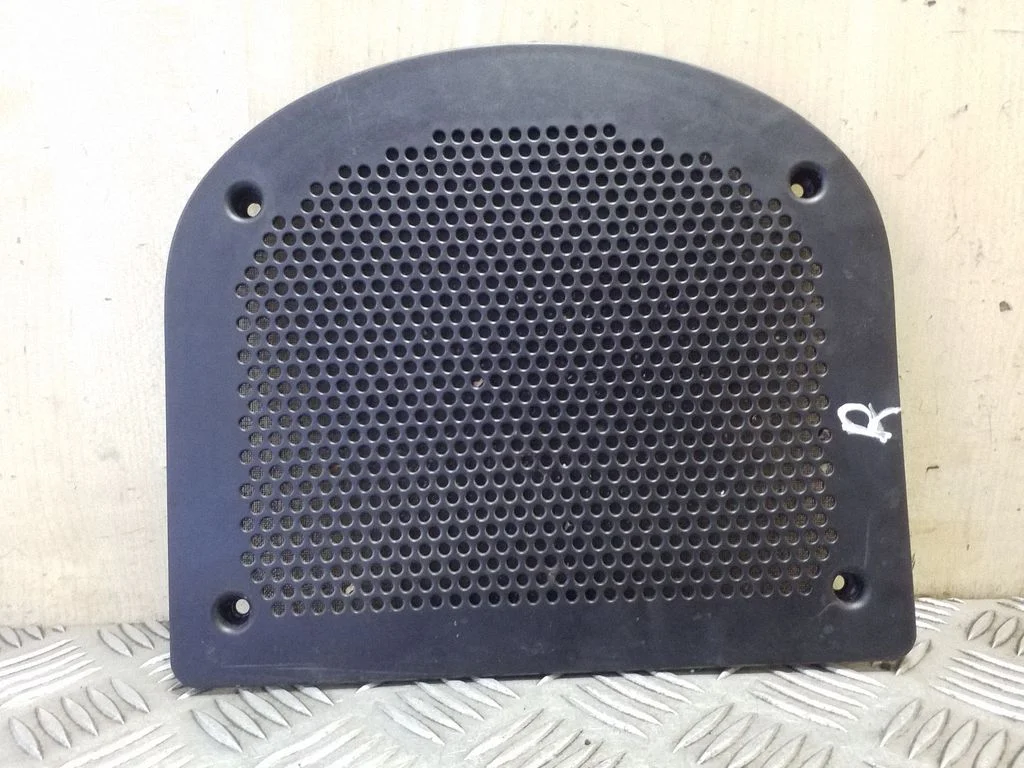 Subwoofer grill/trim 43040789220