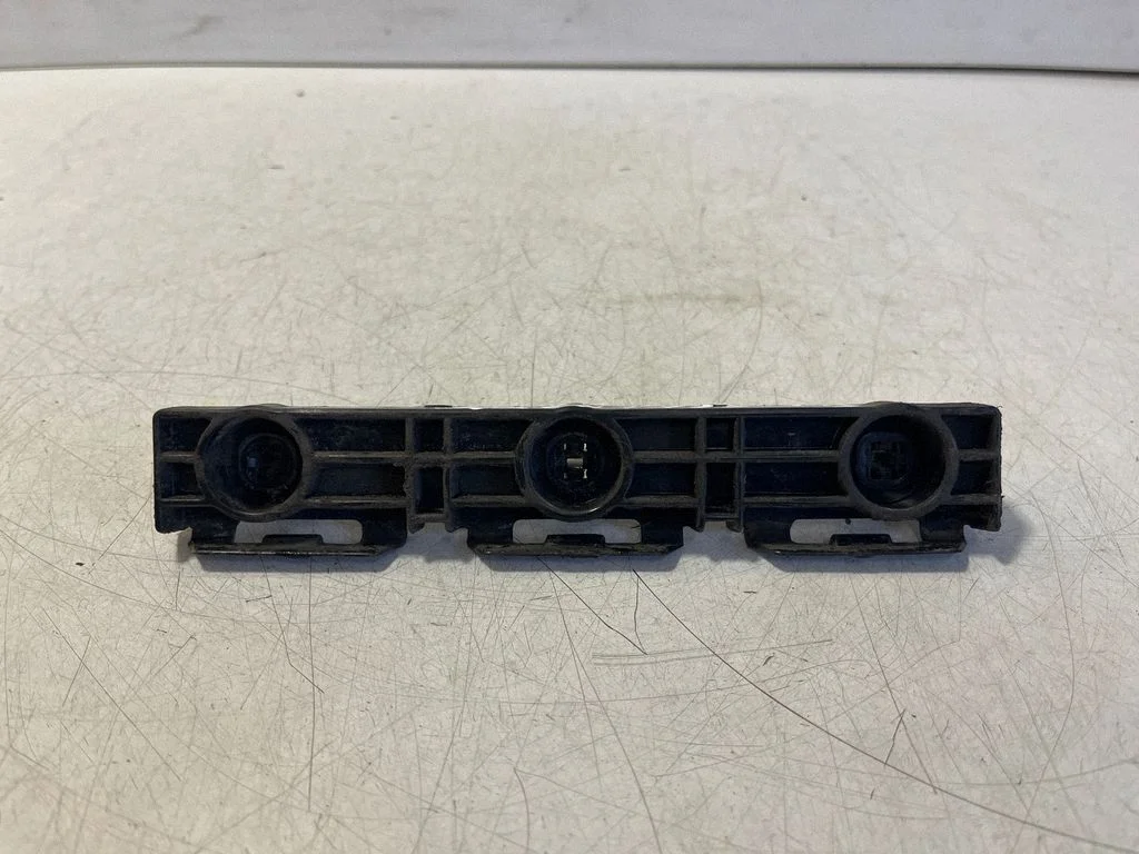 Sill/side skirt trim 100369100B – Tesla Model S (2012-)