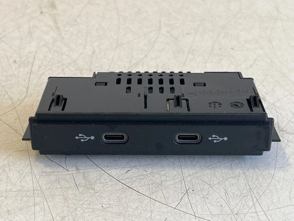 USB-pesa – Cupra Formentor (2020-)