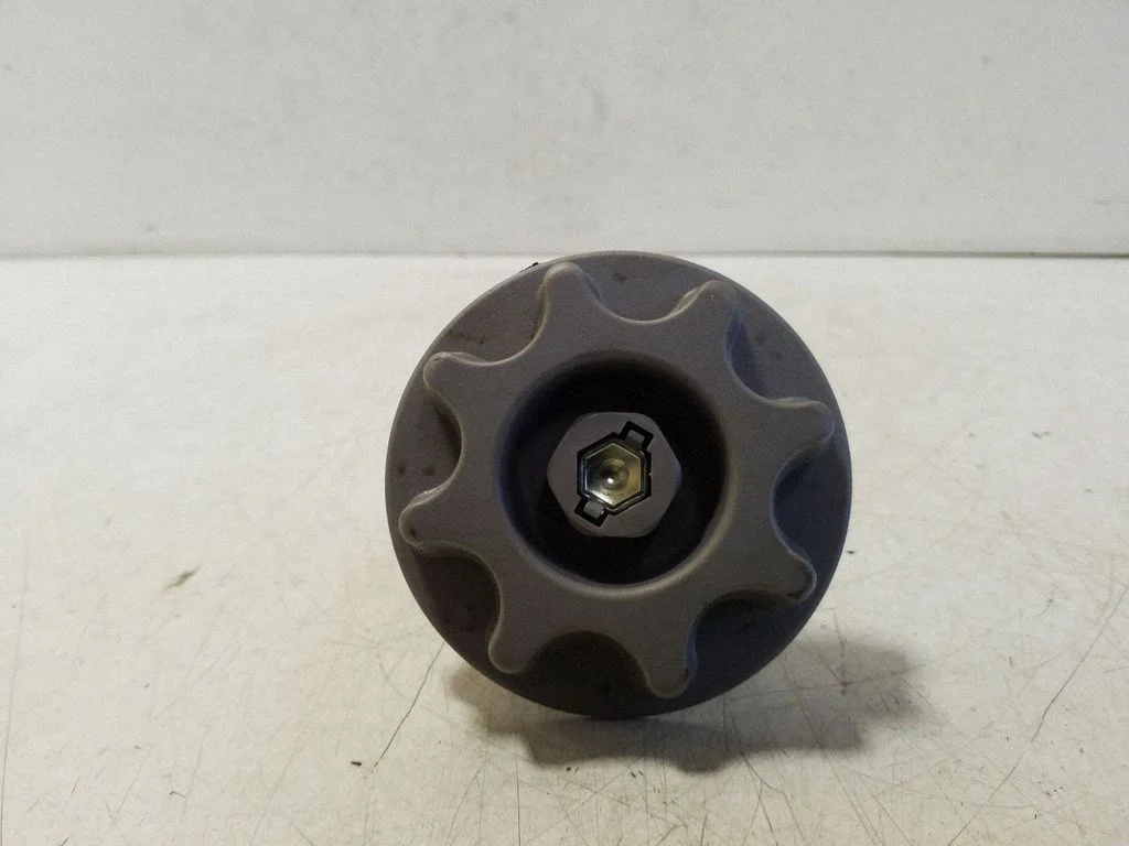 Spare wheel bolt
