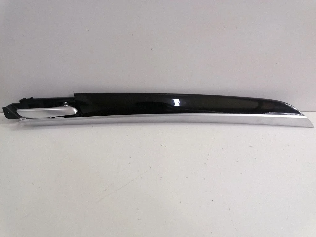 Boczek drzwi tylnych – BMW X5 E70 (2006-2013)