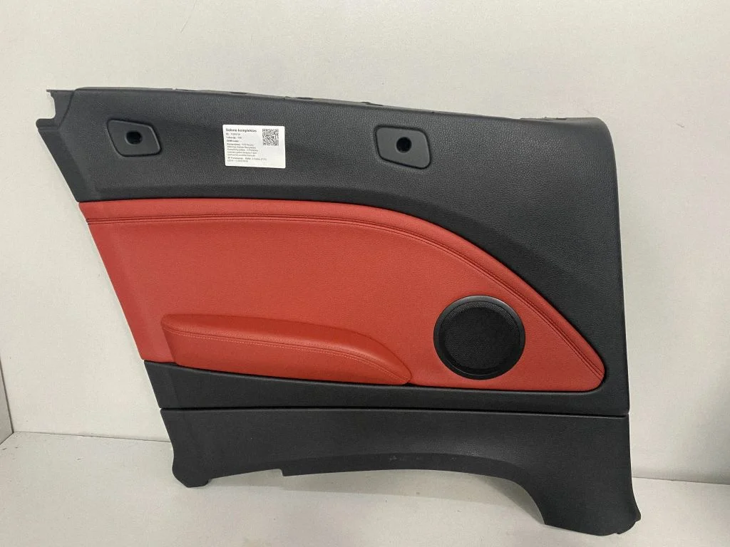 Tagumiste uste sisevooder – BMW 2-seeria F22 F23 (2013-2017), vasak