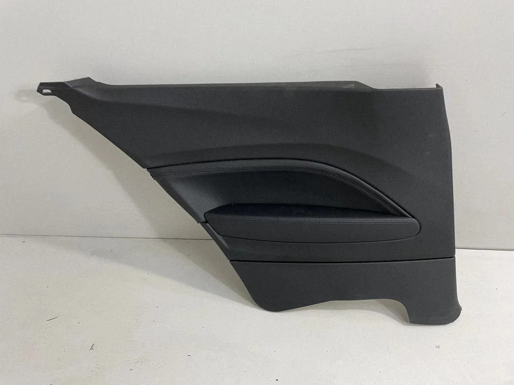 Tagumiste uste sisevooder 1234567 – BMW 2-seeria F22 F23 (2013-2017)