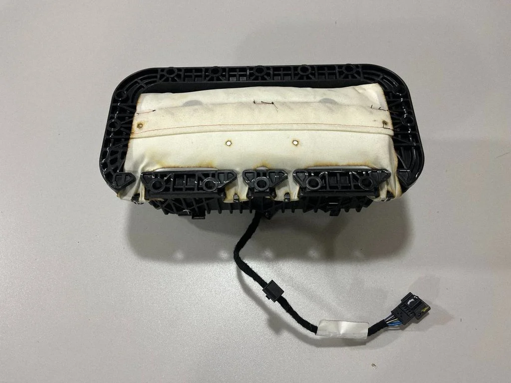 Pasažiera drošības spilvens – BMW X5M G05 F95 (2019-)