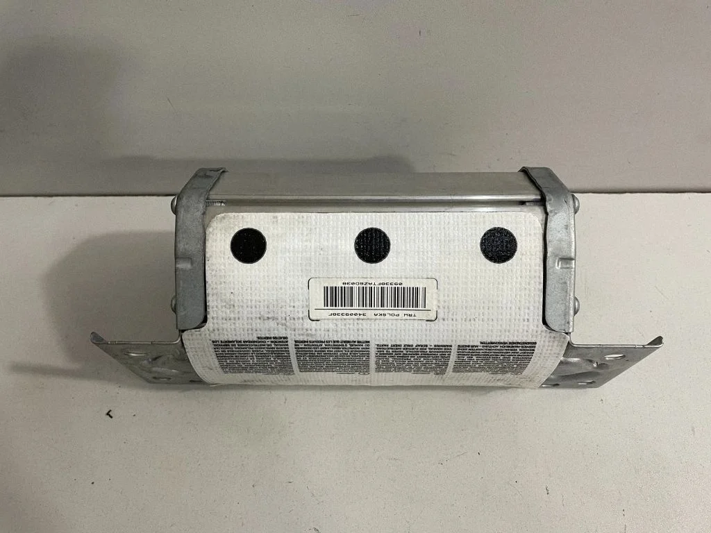 Passenger airbag 399138247064