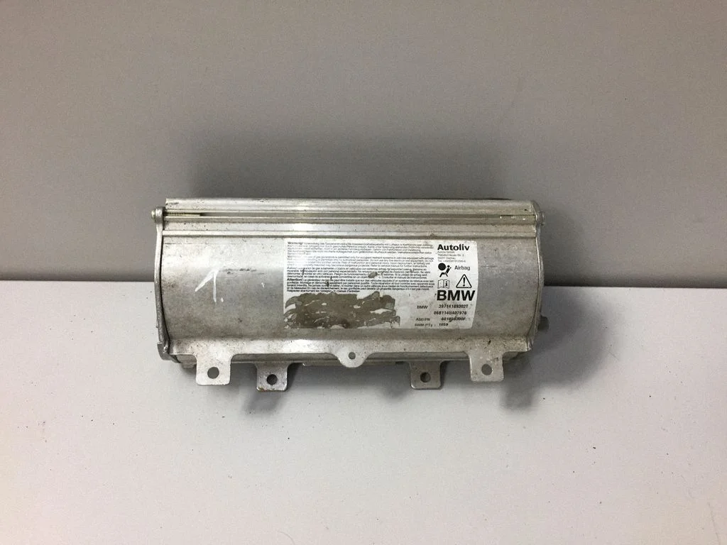 Pasažiera drošības spilvens – BMW 7. sērija E65 E66 (2001-2008)