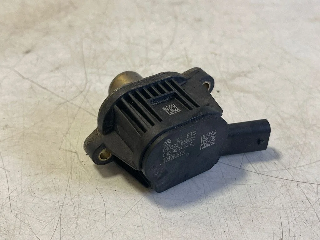Nukkvõlli faasinihke klapp (VANOS-klapp) 04E906048A