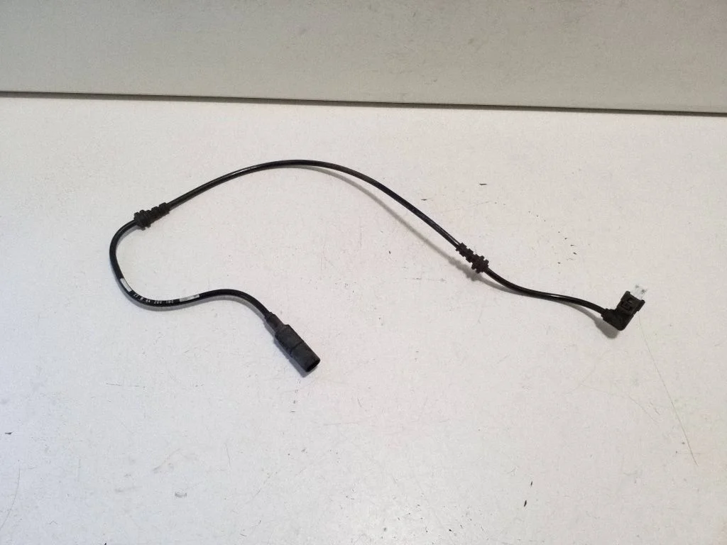 Front ABS sensor wiring A2475400500