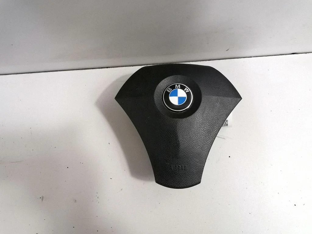 Steering wheel airbag – BMW 5 Series E60 E61 (2004-2010)