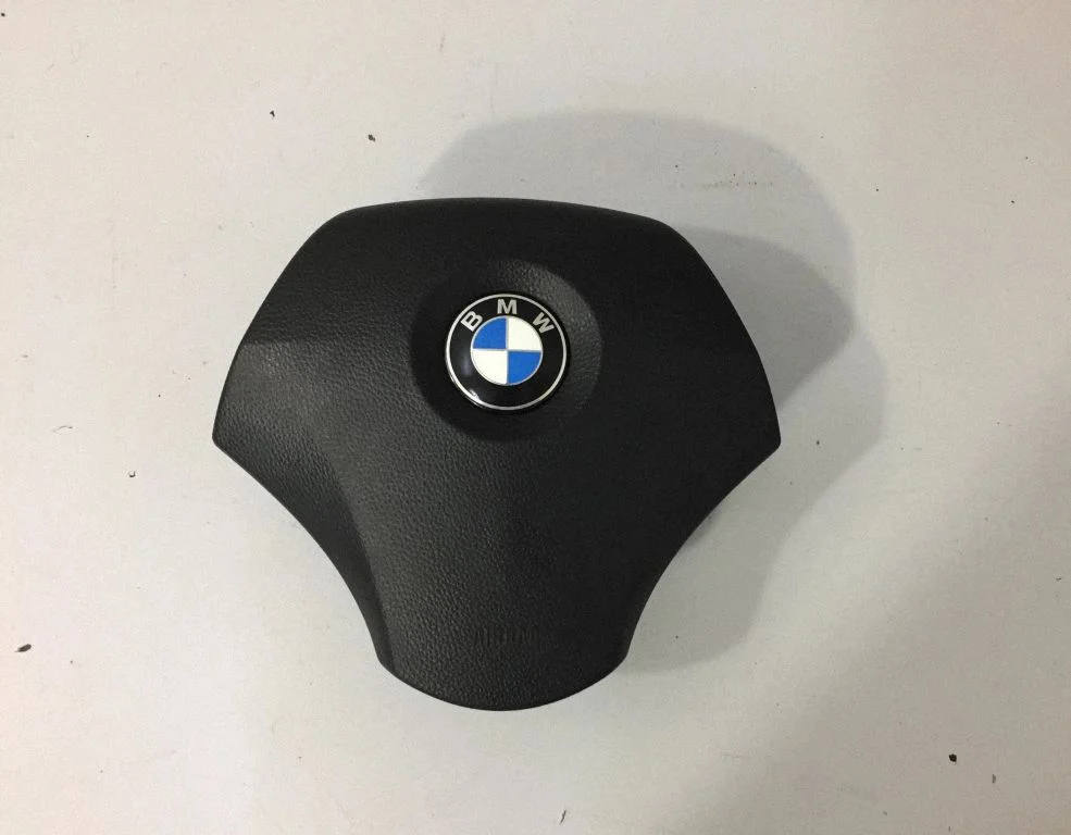 Steering wheel airbag – BMW 5 Series E60 E61 (2004-2010)