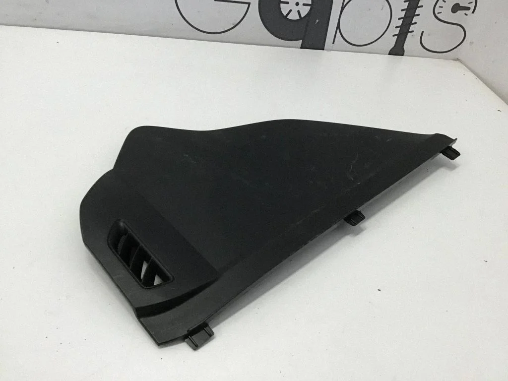 Dashboard side end trim – Toyota RAV 4 (XA50) (2018-)