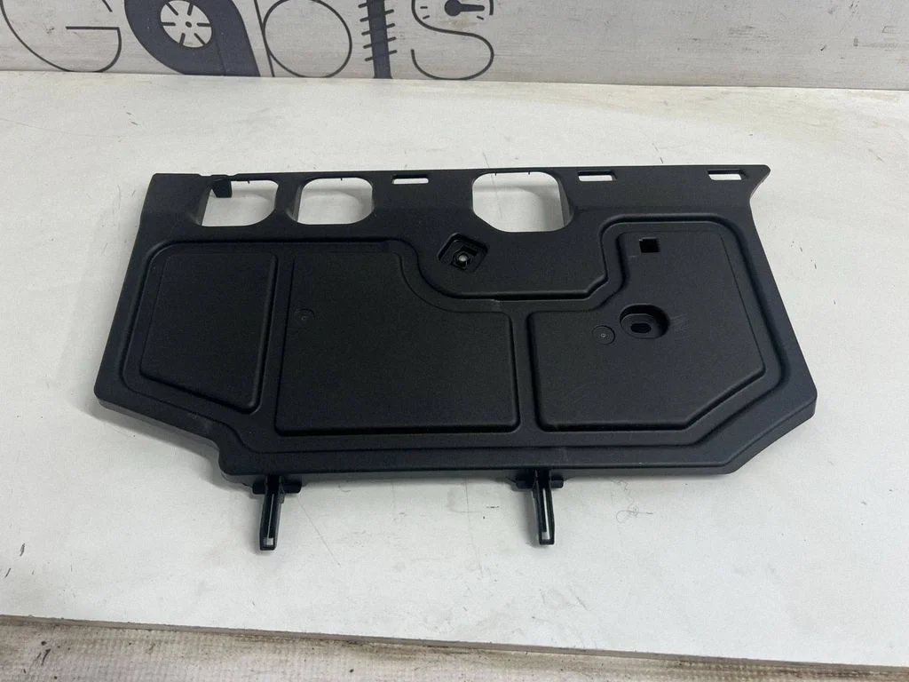 Paneļa apdares panelis (apakšējais) – Toyota RAV 4 (XA50) (2018-)
