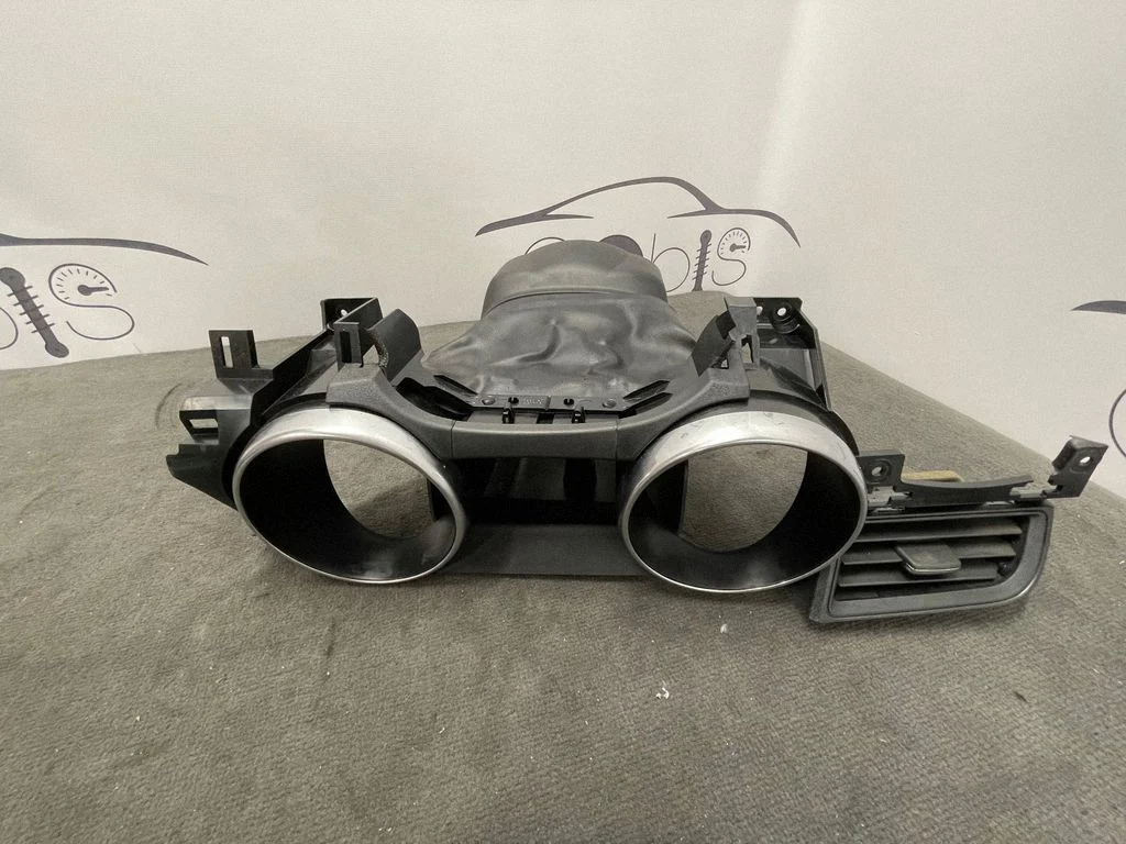 Dashboard trim – Ford Mustang Mach-E (2020-)