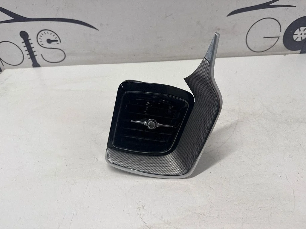 Dashboard side air vent grill/cover trim 31417691 – Volvo XC60 (2017-)