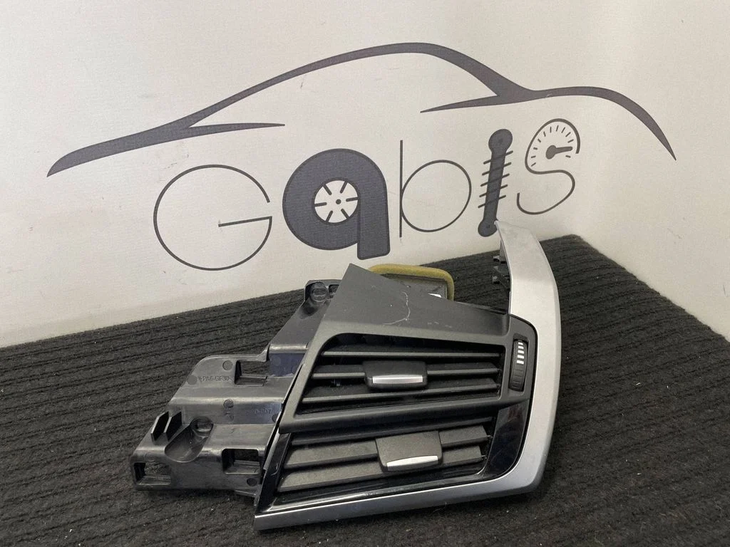 Dashboard side air vent grill/cover trim 9270517