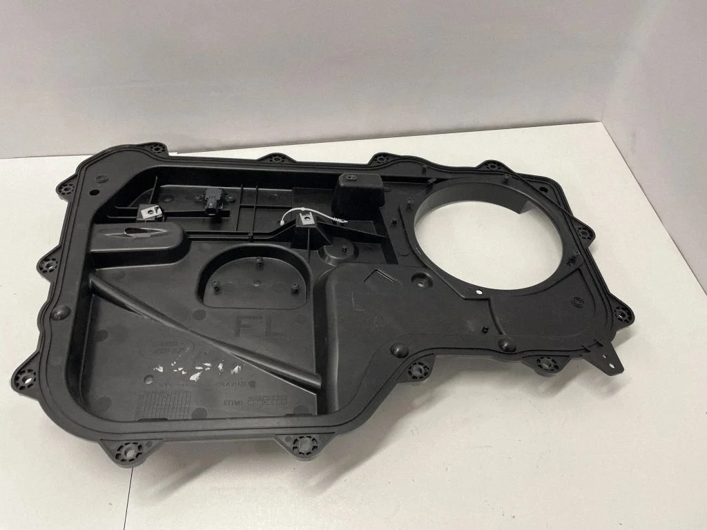 Pozostałe elementy tapicerki drzwi przednich CPLA21123A – Land Rover Range Rover Sport L494 (2013-)