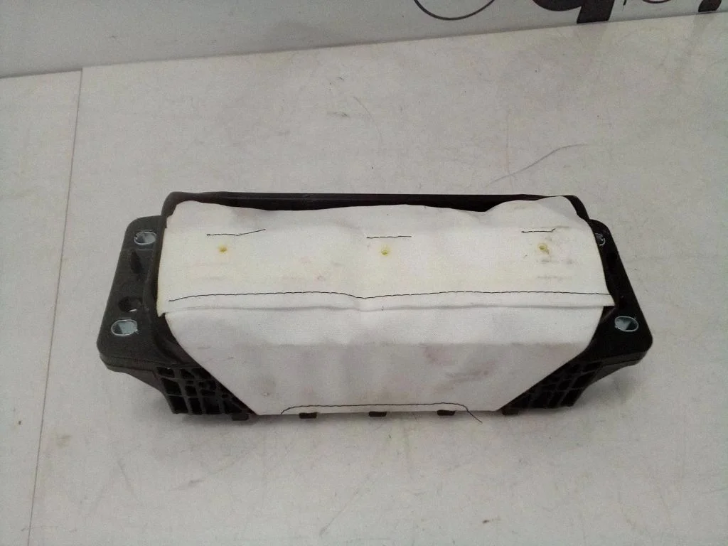Passenger airbag 8W0880204D