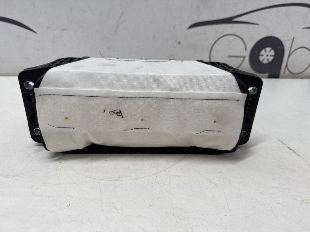 Passenger airbag 8W0880204D
