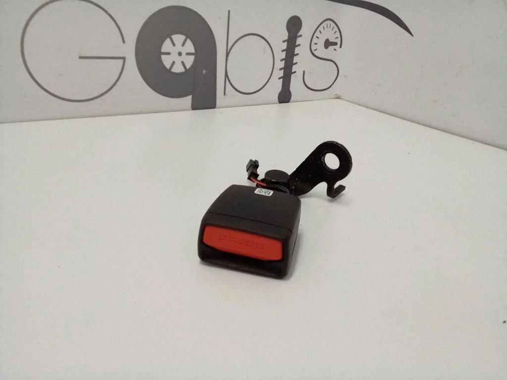 Rear seatbelt buckle 9490297 – BMW iX1 (2022-)