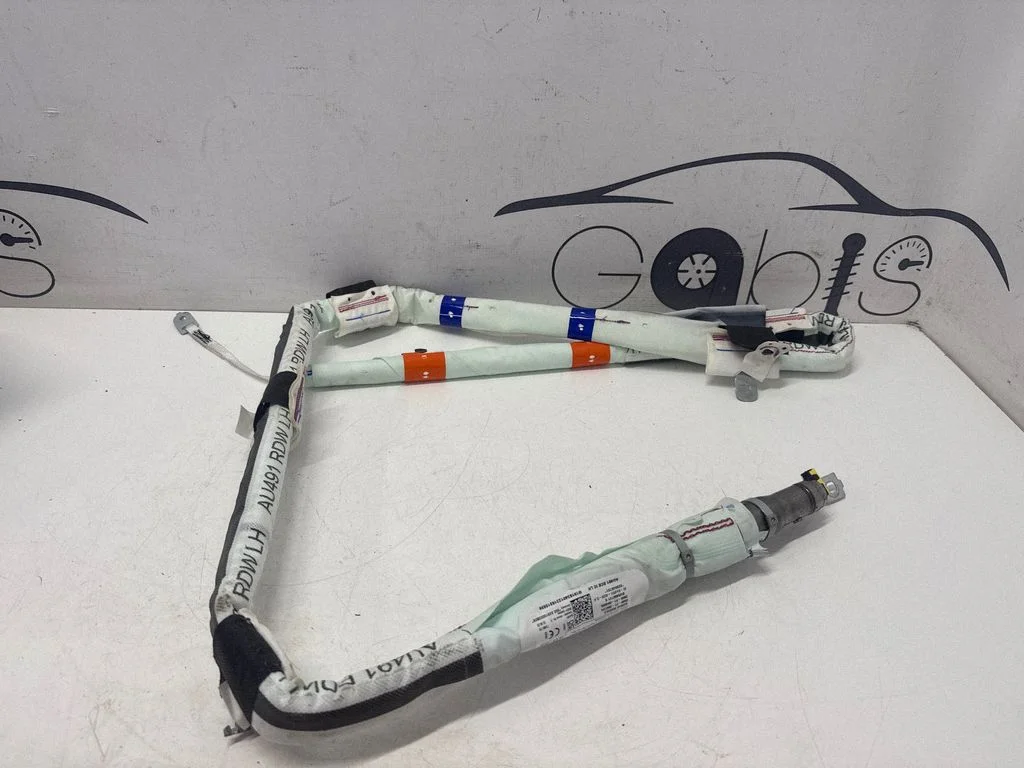 Katuse turvapadi (kardin) 8W5880741K