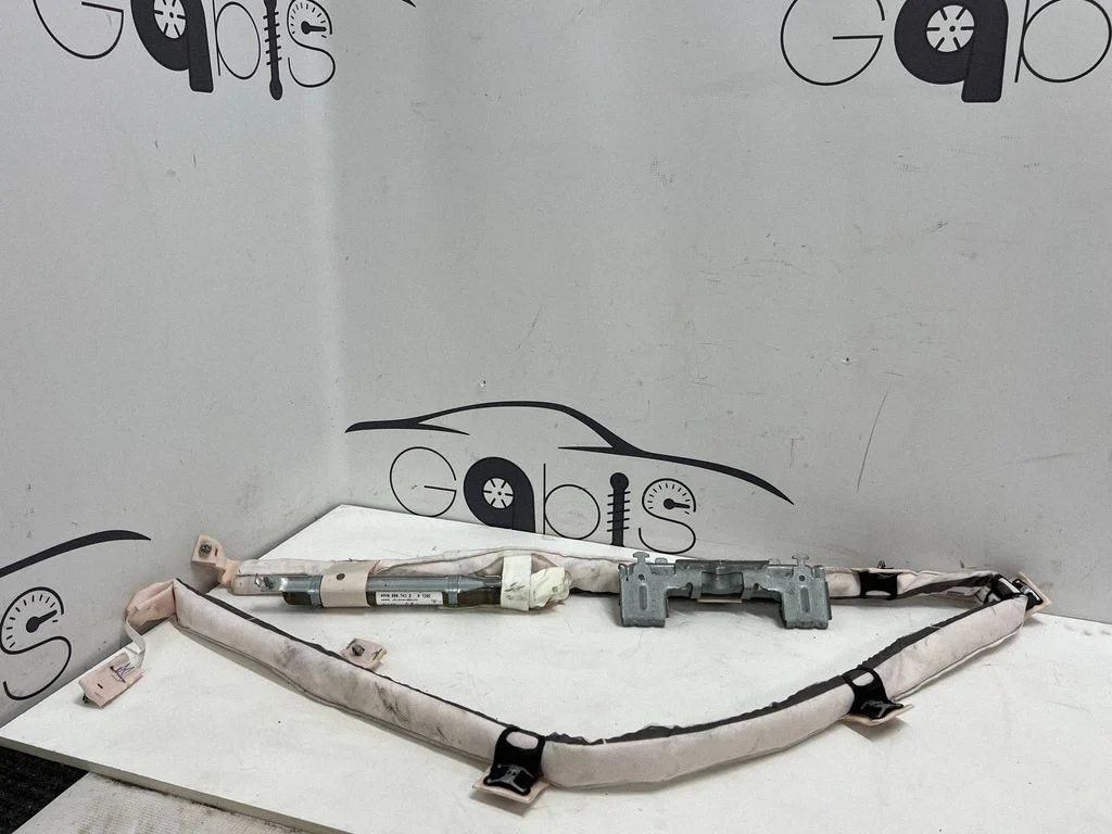 Katuse turvapadi (kardin) 9Y0880741D