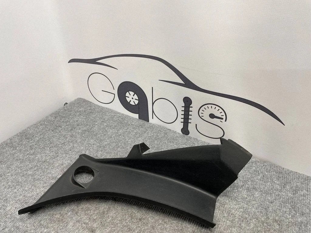 Other trunk/boot trim element 100667400G – Tesla Model S (2012-)