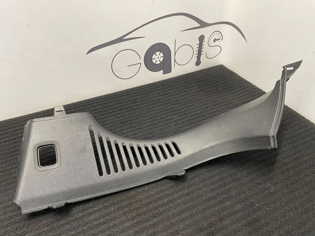 Trunk/boot side trim panel 3W8863668D