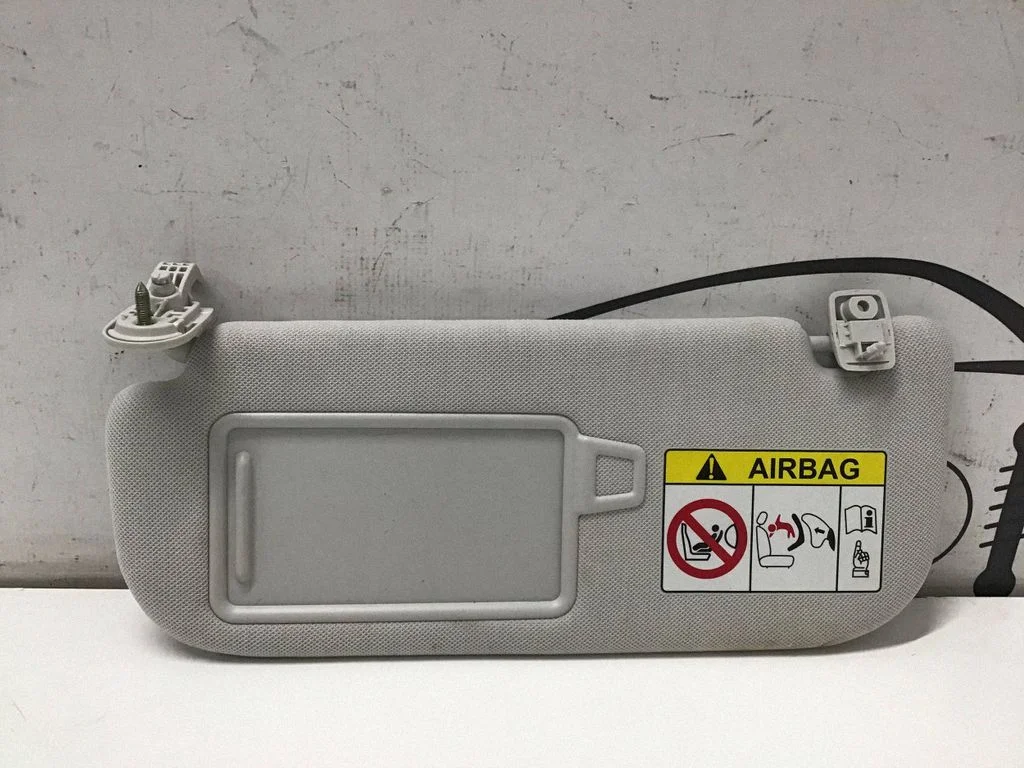 Sun visor