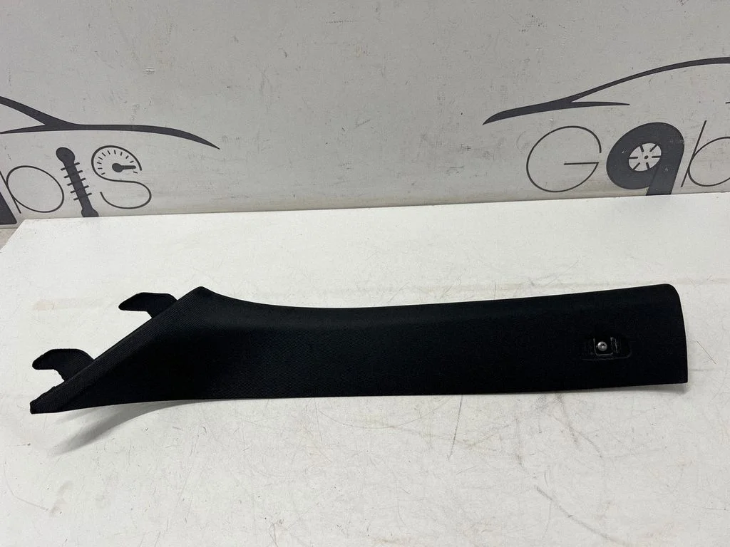 (A) piilari kate – BMW i4 (2021-)
