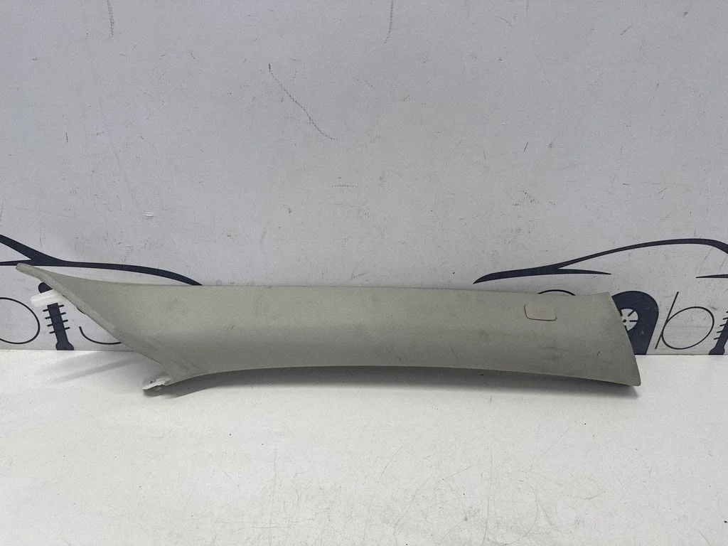 (A) pillar trim A091119 – Volvo XC60 (2017-)