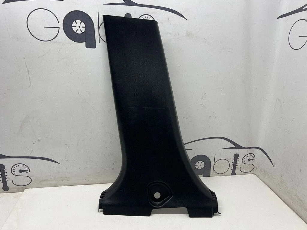 (B) pillar trim (bottom) – Toyota C-HR II (2023-)