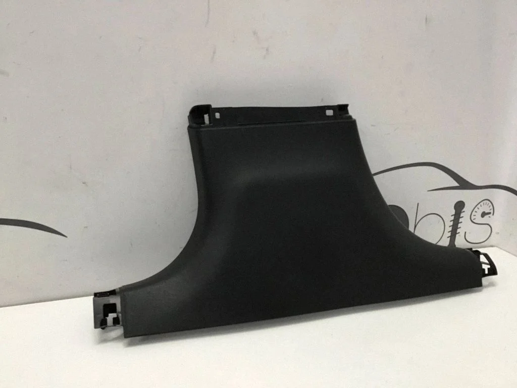 (B) pillar trim (bottom) – Mercedes-Benz EQE v295 (2022-)